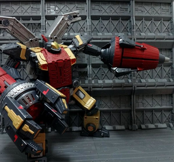 Planet X PX 01 Genesis WFC Omega Supreme Action Figure Image  (5 of 50)